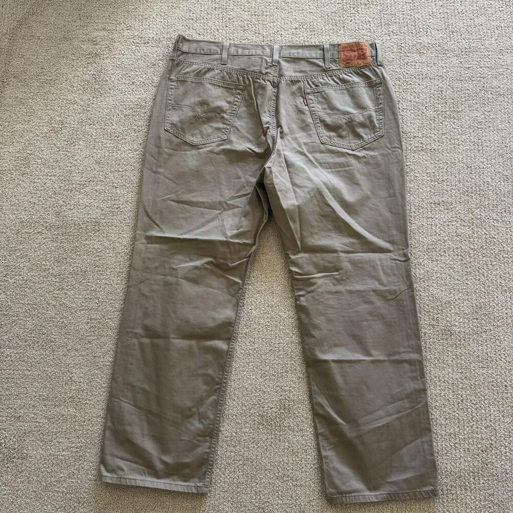 Levi's 559 Jeans Mens 44x32 Beige Relaxed Straight Zip Fly Denim 5 Pocket